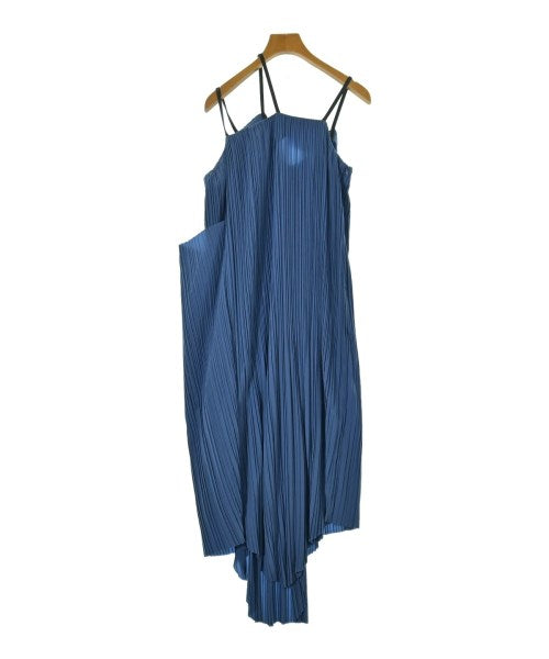 AKIRA NAKA ชุดเดรส