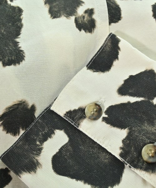 AKIRA NAKA เสื้อลำลอง