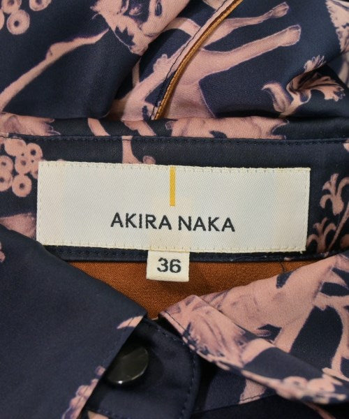 AKIRA NAKA เสื้อลำลอง