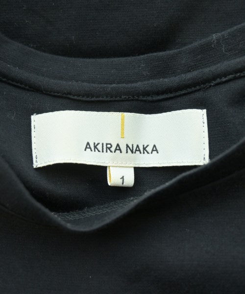 AKIRA NAKA เสื้อยืด/เสื้อท็อปส์