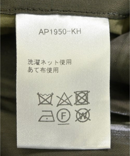 AKIRA NAKA เสื้อกันฝน