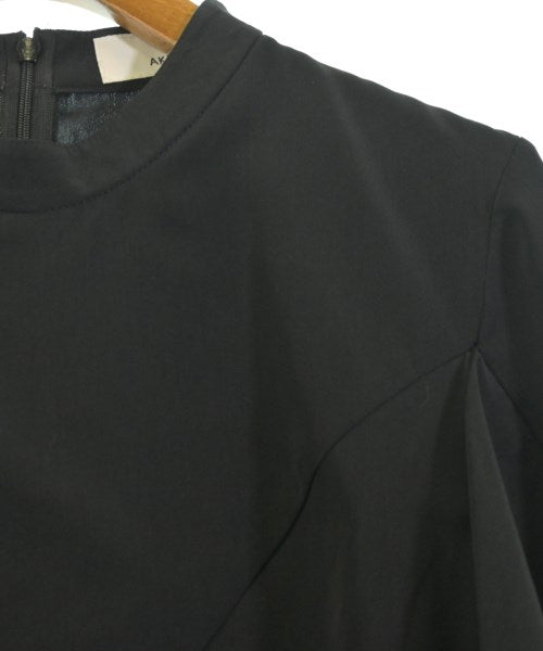 AKIRA NAKA เสื้อสตรี