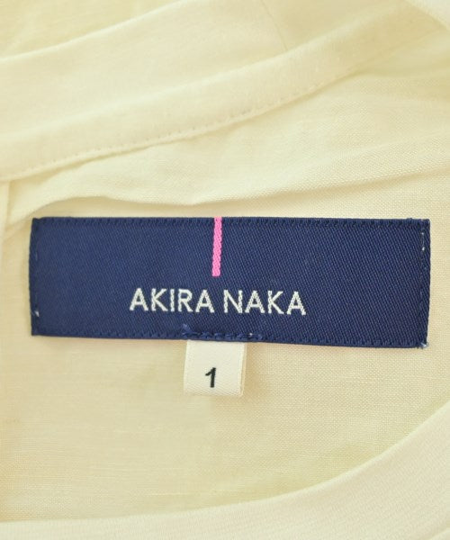 AKIRA NAKA เสื้อยืด/เสื้อท็อปส์