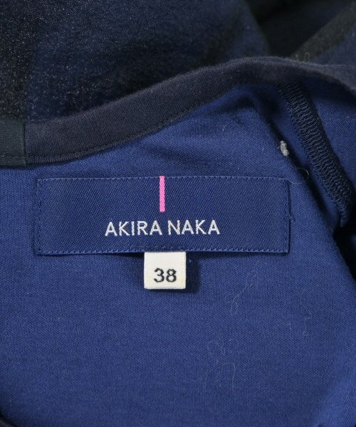 AKIRA NAKA เสื้อยืด/เสื้อท็อปส์