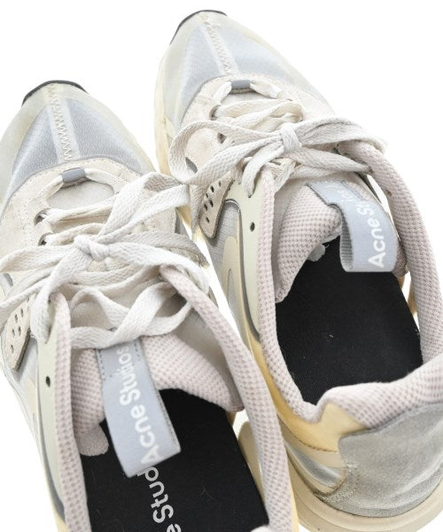 Acne Studios รองเท้าผ้าใบ