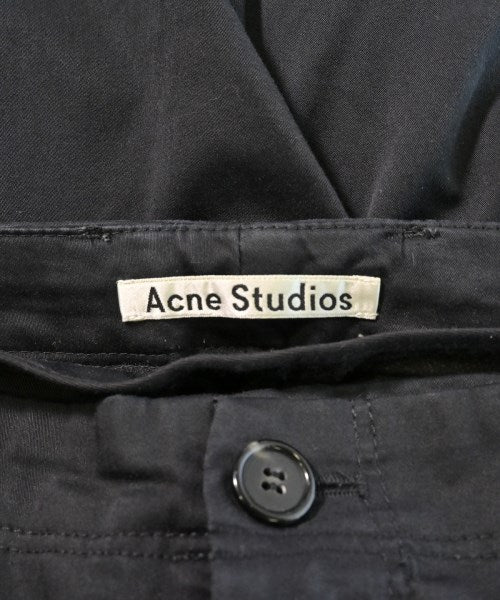 Acne Studios ชิโน่