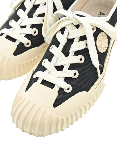 Acne Studios รองเท้าผ้าใบ