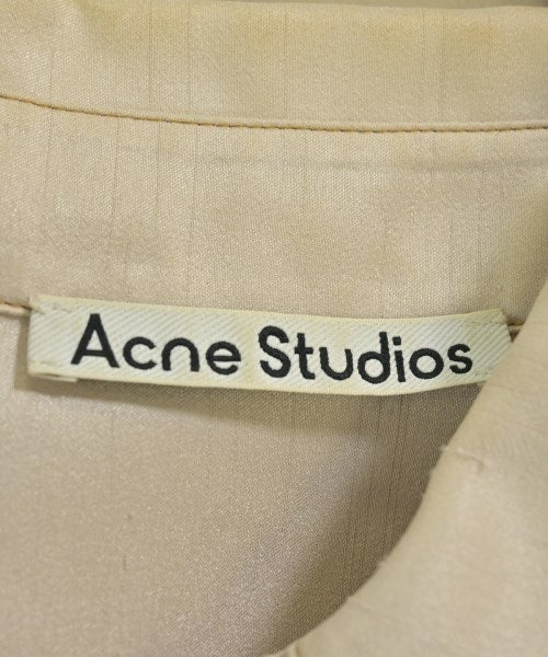 Acne Studios เสื้อลำลอง