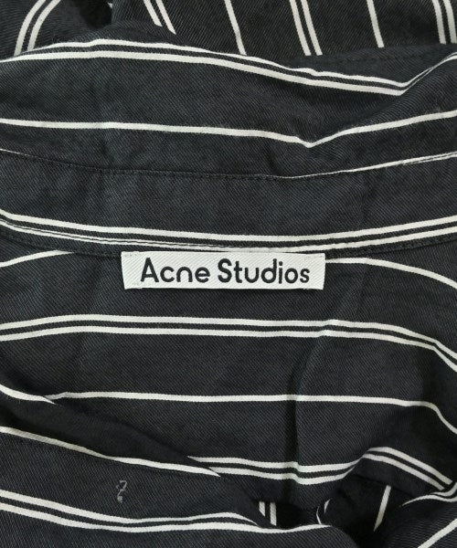 Acne Studios เสื้อลำลอง