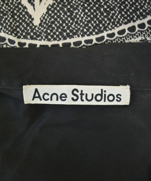 Acne Studios เสื้อลำลอง