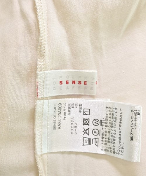 SENSE OF PLACE by URBAN RESEARCH เสื้อสตรี