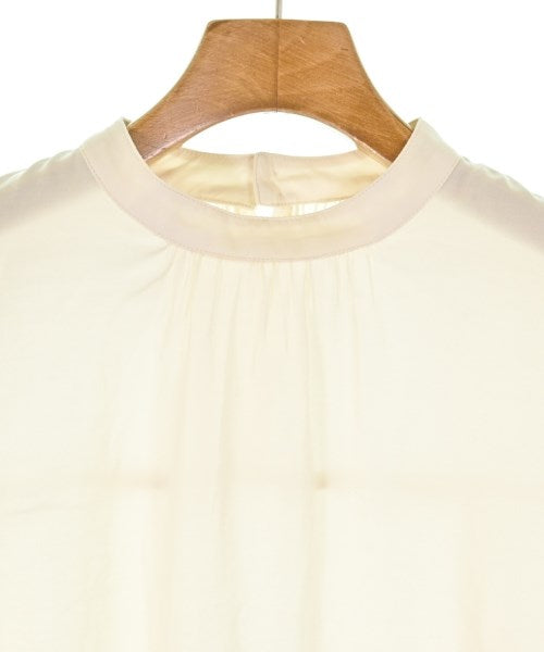 SENSE OF PLACE by URBAN RESEARCH เสื้อสตรี