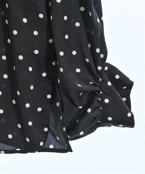 SENSE OF PLACE by URBAN RESEARCH เสื้อสตรี