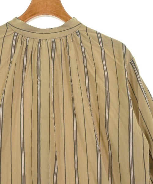 SENSE OF PLACE by URBAN RESEARCH เสื้อสตรี