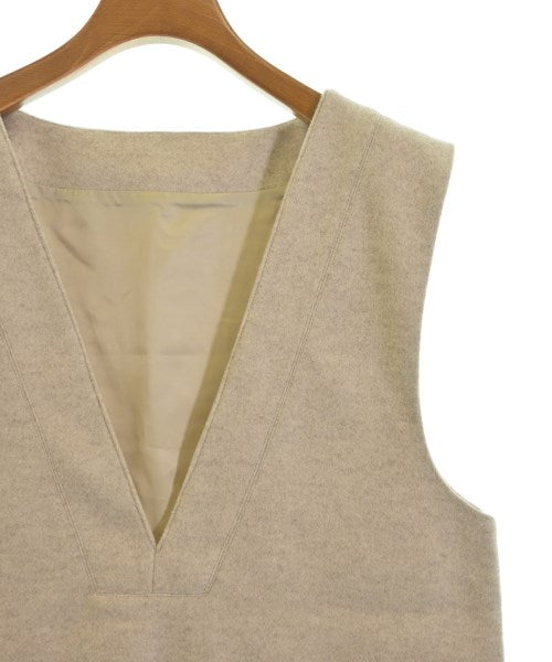 SENSE OF PLACE by URBAN RESEARCH เสื้อกั๊ก