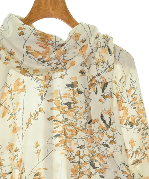 SENSE OF PLACE by URBAN RESEARCH เสื้อสตรี