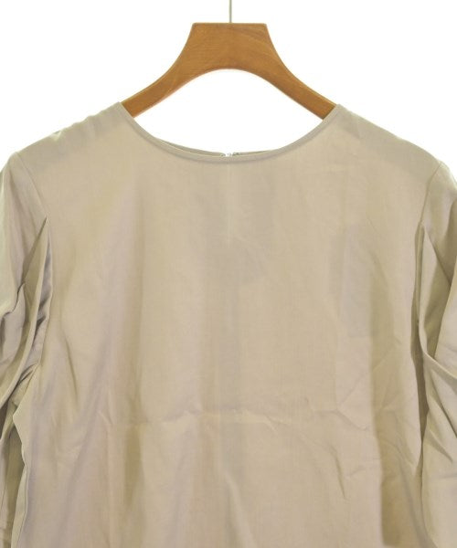 SENSE OF PLACE by URBAN RESEARCH เสื้อสตรี