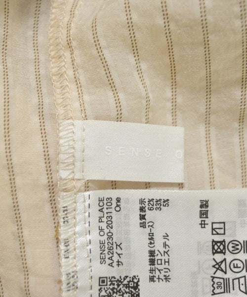 SENSE OF PLACE by URBAN RESEARCH เสื้อสตรี