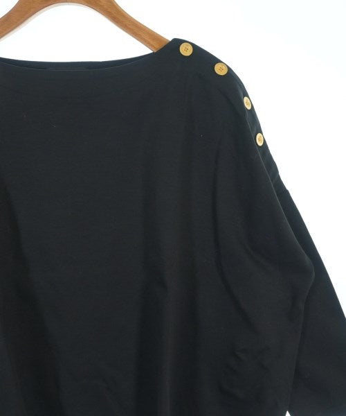 7-ID concept. เสื้อยืด/เสื้อท็อปส์