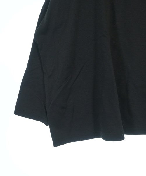 7-ID concept. เสื้อยืด/เสื้อท็อปส์