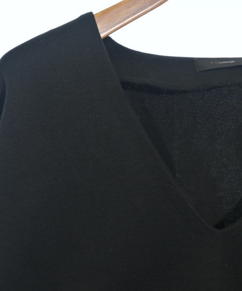 7-ID concept. เสื้อยืด/เสื้อท็อปส์