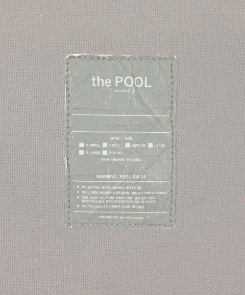 THE POOL คลัตช์