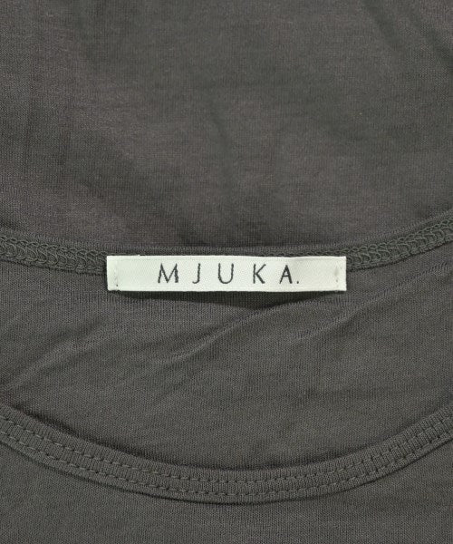 mjuka แขนกุด