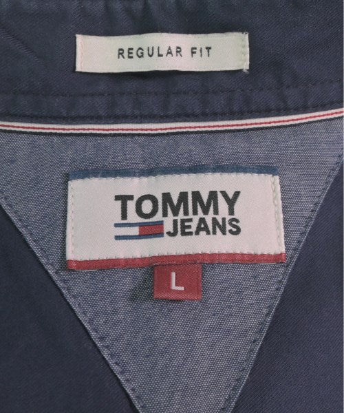TOMMY JEANS เสื้อลำลอง