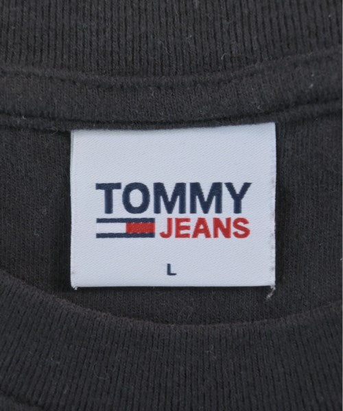 TOMMY JEANS เสื้อยืด/เสื้อท็อปส์