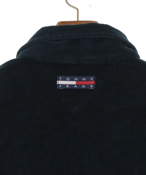 TOMMY JEANS เสื้อยืด/เสื้อท็อปส์