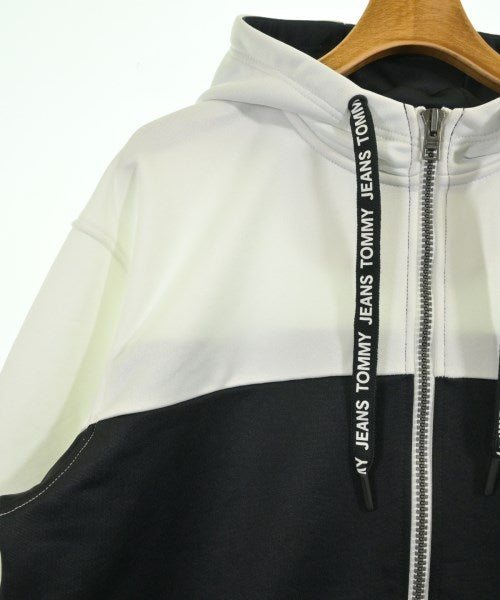TOMMY JEANS เสื้อฮู้ด