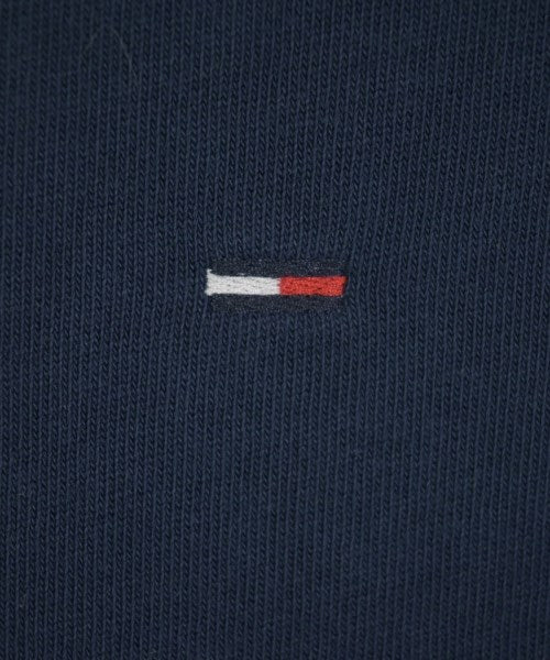 TOMMY JEANS เสื้อยืด/เสื้อท็อปส์