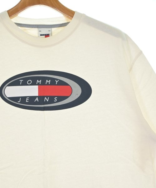 TOMMY JEANS เสื้อยืด/เสื้อท็อปส์