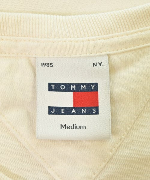 TOMMY JEANS เสื้อยืด/เสื้อท็อปส์