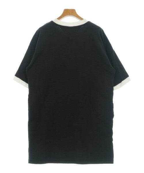 TOMMY JEANS เสื้อยืด/เสื้อท็อปส์