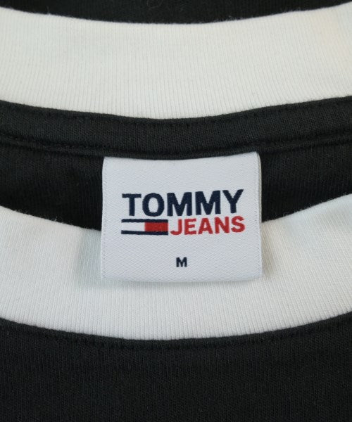 TOMMY JEANS เสื้อยืด/เสื้อท็อปส์