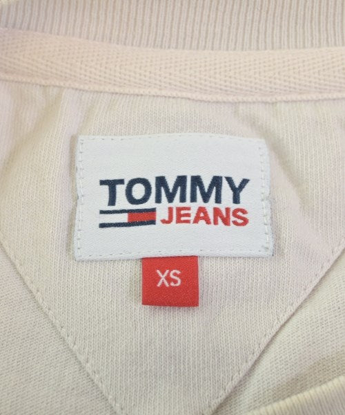 TOMMY JEANS เสื้อยืด/เสื้อท็อปส์