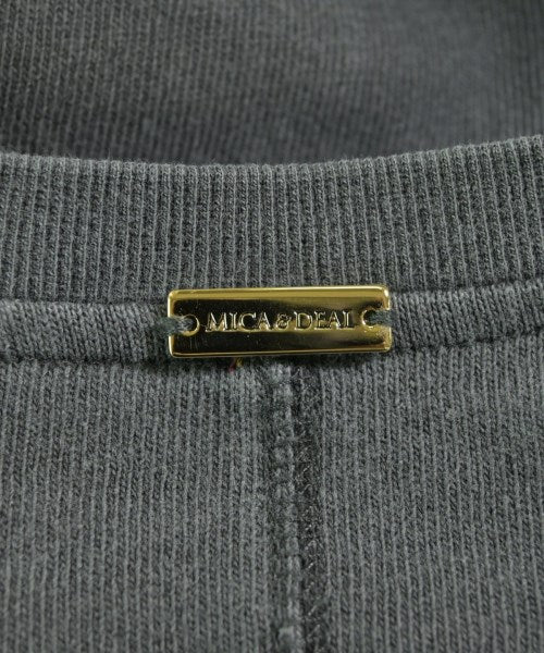 MICA&DEAL เสื้อยืด/เสื้อท็อปส์