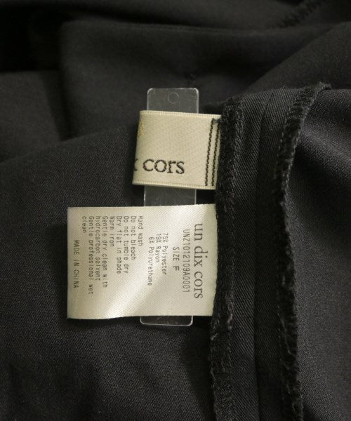un dix cors ชุดเดรส