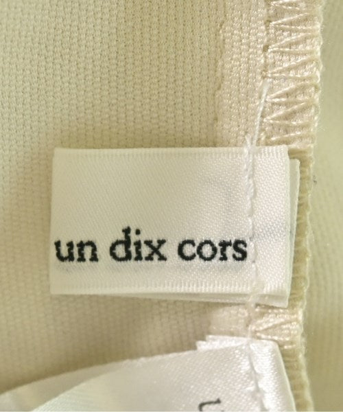 un dix cors เสื้อลำลอง
