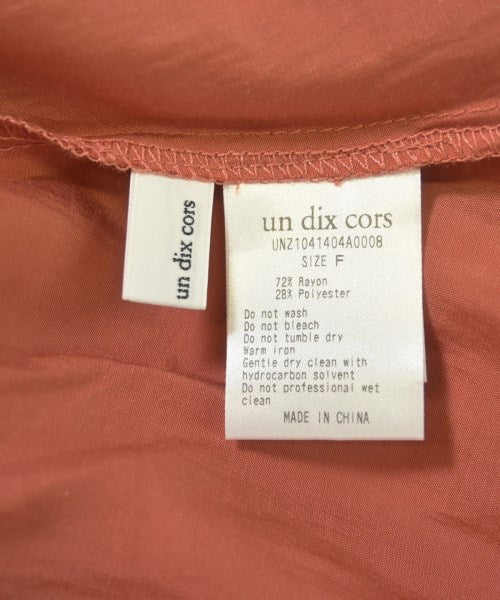 un dix cors เสื้อลำลอง