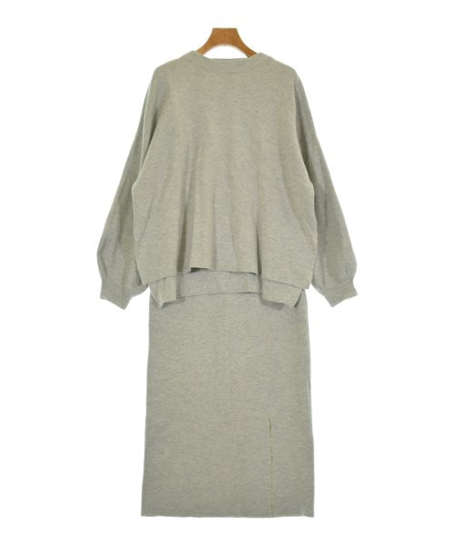 un dix cors ชุดสูทแบบครบเซต (อื่นๆ)