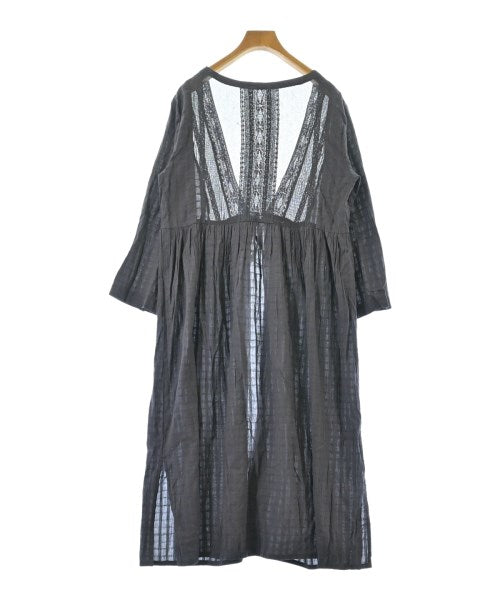 un dix cors เดรสที่เป็นเสื้อเชิ้ตตัวยาว