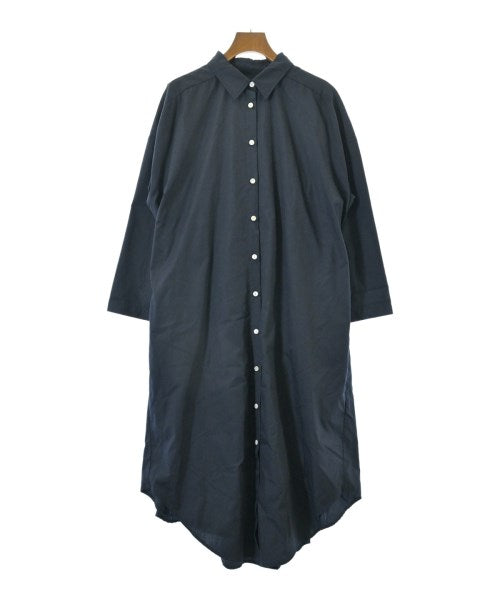 un dix cors เดรสที่เป็นเสื้อเชิ้ตตัวยาว