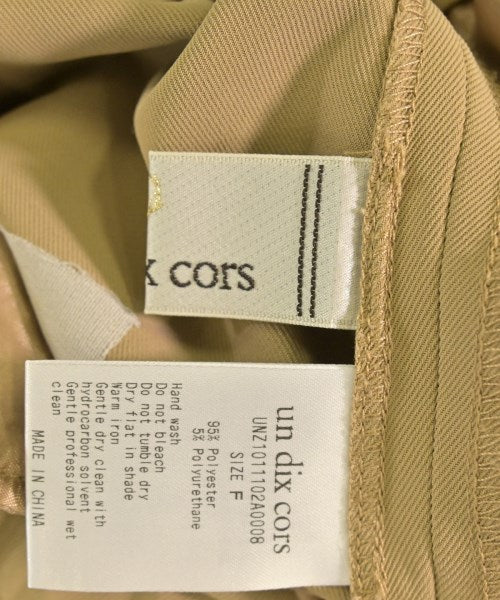 un dix cors กางเกง อื่น