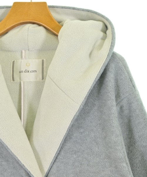 un dix cors เสื้อโค้ท อื่น