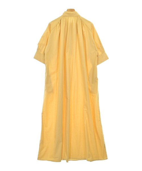 un dix cors เดรสที่เป็นเสื้อเชิ้ตตัวยาว