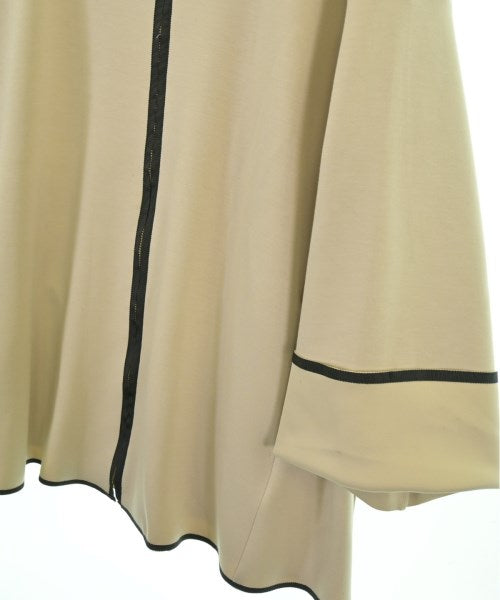 un dix cors เสื้อโค้ท อื่น