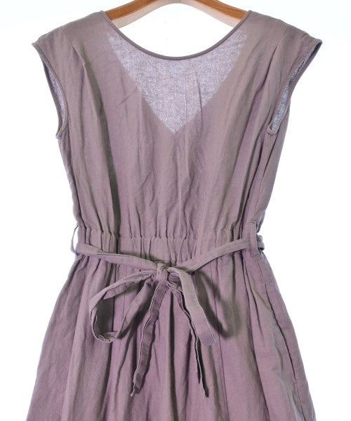 La TOTALITE ชุดเดรส