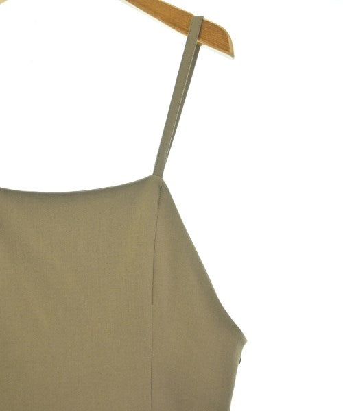 La TOTALITE ชุดเดรส